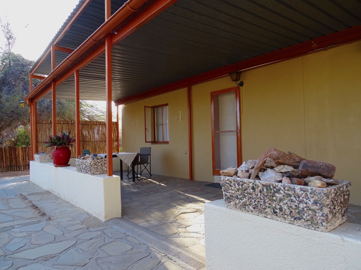 ameib-guesthouse-and-camping-phillips-cave-bulls-party©hagen-denker_2020-8-4